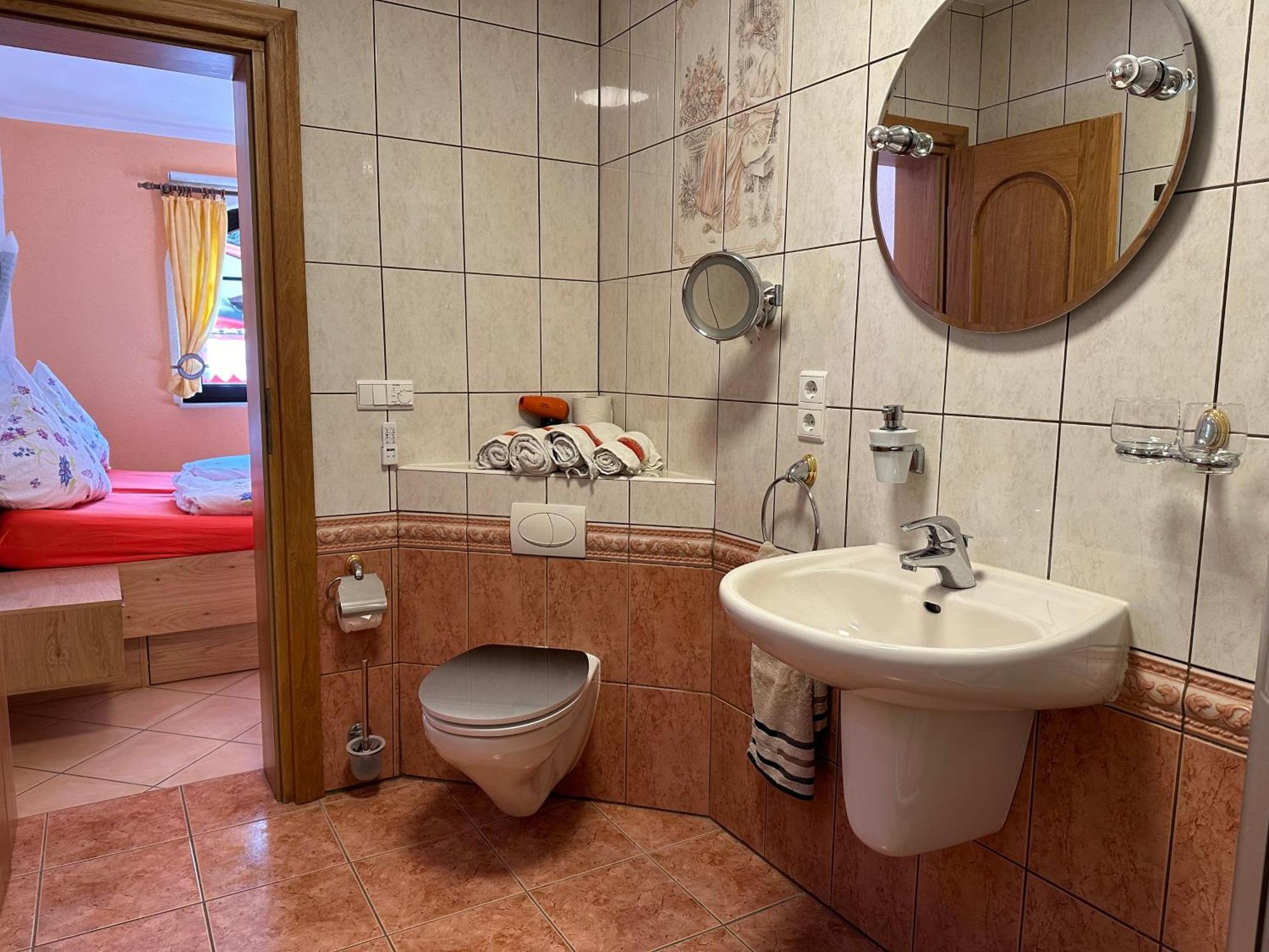 Ferienwohnung 1 Festungsblick Königstein Esterno foto
